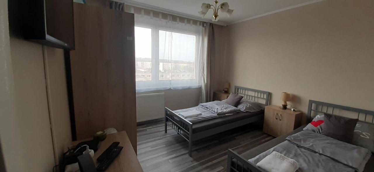 Panel Hause Kazincbarcika Apartment Ngoại thất bức ảnh