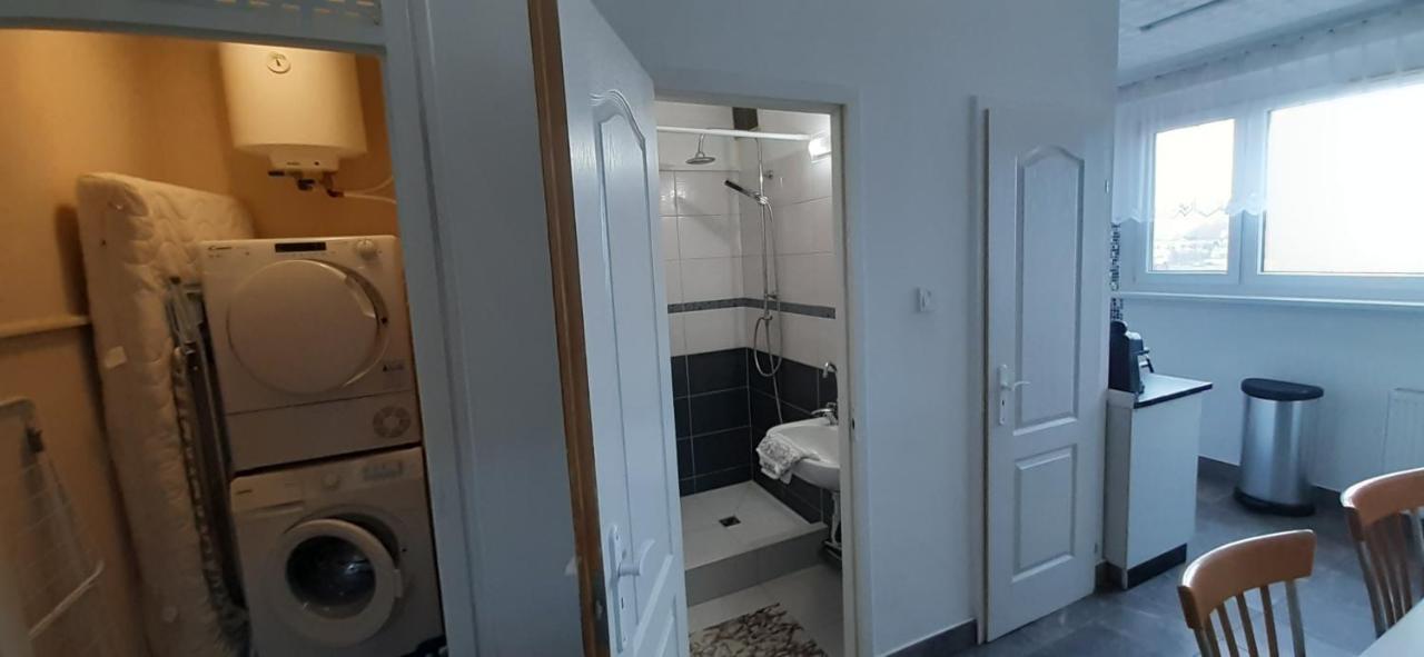 Panel Hause Kazincbarcika Apartment Ngoại thất bức ảnh